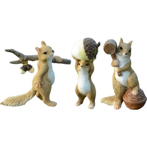 Lovely Squirrel Figurines Miniature Fairy Garden Statues ofor Outdoor Patio Lawn Decoration