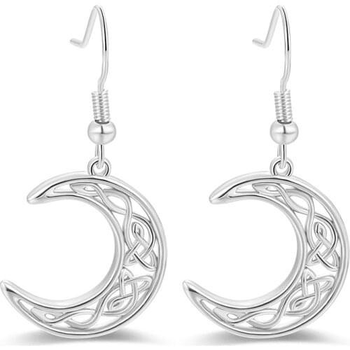 StrollGirl Dangle Earrings