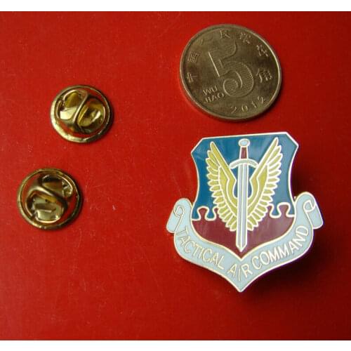 Tomwang2012. MILITARY GIFT BADGE HAT PIN COLORED US AIR FORCE USAF AIR COMBAT COMMAND