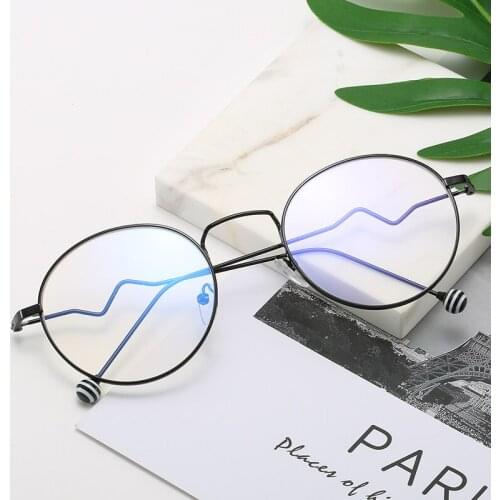 Computer Glasses Eyewear Frame Anti Blue Light Game Glasses Anti Glare Eyeglasses Frame Women Round Clear Lens Glasses for Women