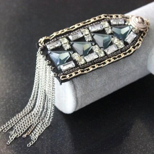 Stage performance clothes Shoulder flower accessories brooch Beaded Tassel Epaulets punk style metal texture fringe epaulette