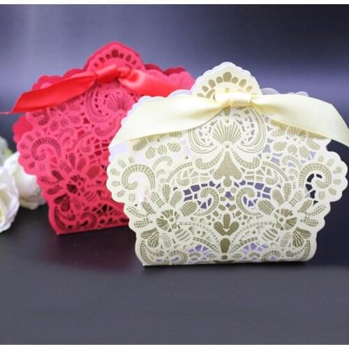 20pcs Red/ White/ Beige Laser Cut Wedding Favor Boxes Candy Box Casamento Wedding Favors And Gifts Pack Box