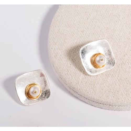 Minar Wholesale Natural Freshwater Pearl Earrings for Women Ladies Gold Color Metal Square Geometric Stud Earrings Pendientes