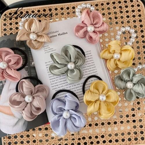 2020 New Head Rope Retro Flowers Simple Wild Pearl Hair Ring Rubber Band Korean Version Ponytail Rubber Band Forest Hair Ornamen