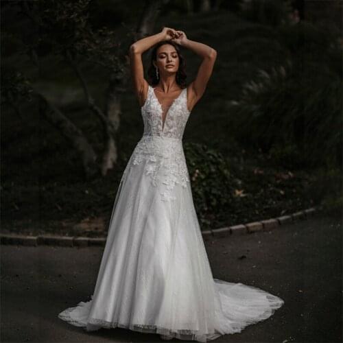 Popular A-Line Appliques Wedding Dress Sexy Deep V-Neck Lace Floor Length Bridal Dress Party Formal Gown