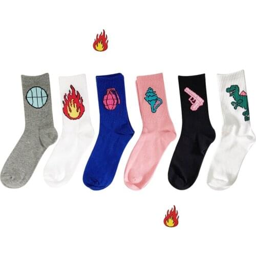 Men&Women Daily Socks Harajuku Korea Japanese Cotton Kitten Flame Ulzzang Socks Men Chinese Cactus Gun Shark Alien Lovers Socks