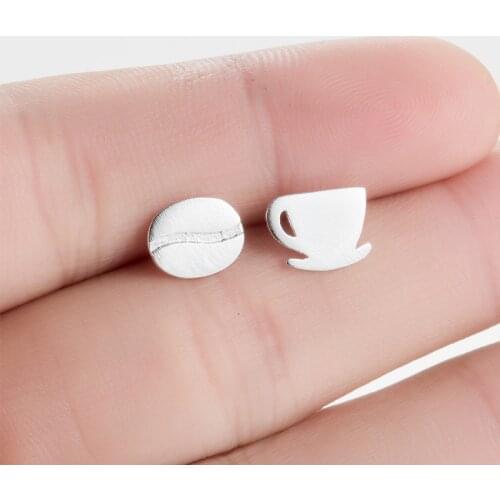 Yiustar 2pcs/set Gold Coffee Cup Bean Stud Earrings For Women Asymmetricstud Earing Birthday Gift Ideas For Girlfriend