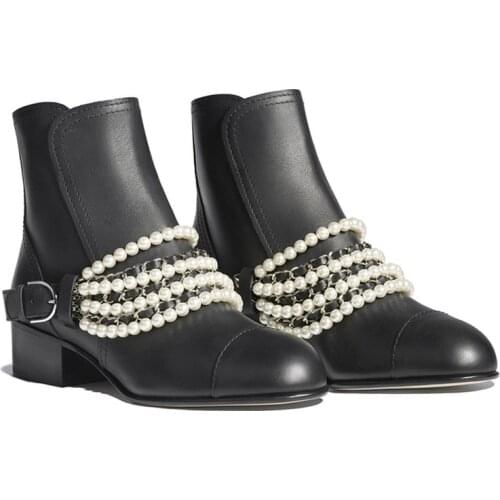 Womens Round Toe Pearls Metal Chain Decro Ankle Boots Genuine Leather Block Heel Chelsea Back Zipper Shoes Black White New C1030