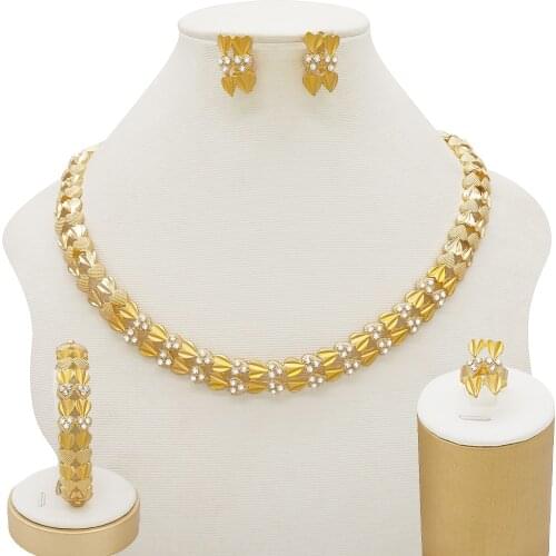 Fine Jewelry Bridal Dubai Gold Jewelery Set Crystal Necklace Bracelet Nigerian Wedding Party Women Fashion Jewellery Sets