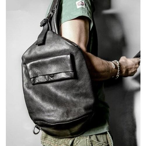 Mens Chest Bag Men Messenger Bag Leather Shoulder Bag Men Back Pack Casual Male Tide Bags Black Vegetable Tanned Leather Soft