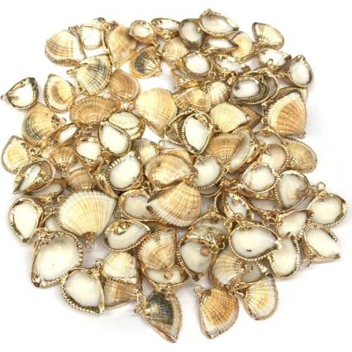 Natural shell Pendants Fan shaped Exquisite charms for Jewelry Making DIY Bracelet Necklaces earrings Accessories 15x15-18x18mm
