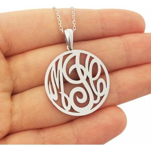 Stainless Steel Customized Monogram Round Necklace For Women Personalized 3 Initials Letters Pendant Handmade Jewelry Christmas