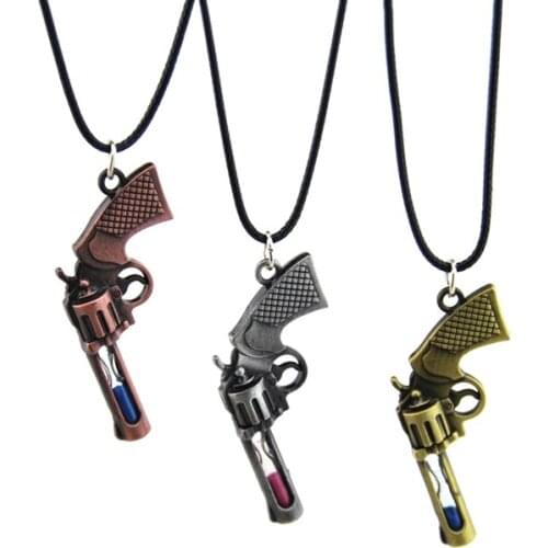 Original New Counter Strike Revolver Pendant Necklace Men Vintage Gold Hourglass Gun Chain Necklace Man Jewelry Souvenir Gift