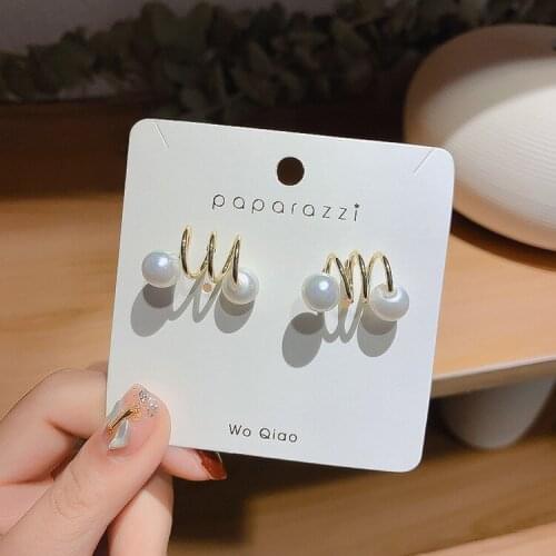 Personality elegant pearl Fashion Stud Earrings High Quality Geometric statement ContractedWomens Earrings Trend exquisite