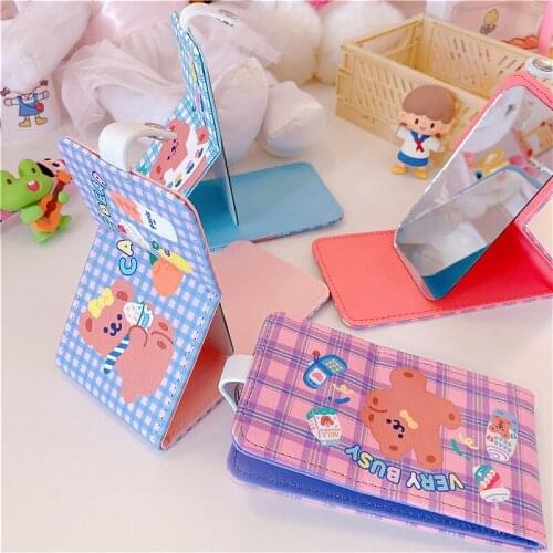 Kawaii Bear Cosmetic Mirror Folding Portable For girl Mirror Lights Lamps Makeup Compact Pocket Mirror Lights Makeup Lady