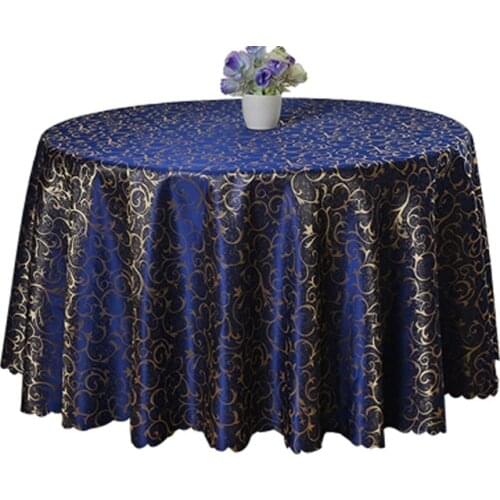 UFRIDAY Jacquard Tablecloths On The Table