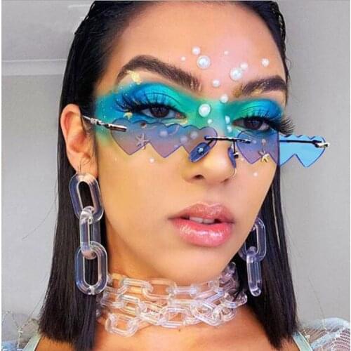 Small Heart Design Women Sunglasses Colorful Party Adult Sun Glasses Cool Men Luxury Brand Eyewear Fashion Vintage Retro Glasses