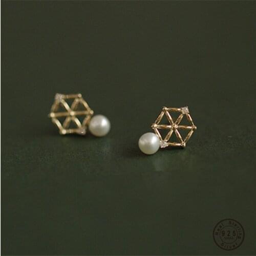 925 Sterling Silver French Simple Hexagonal Lace Pearl Earrings Women Fashion Charm Wedding Party Jewelry Girlfriend Gift