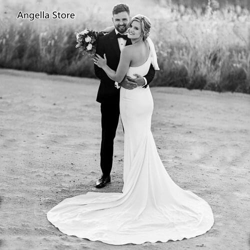 Korean Long Train One Shoulder Mermaid Wedding Dresses Simple Soft Satin Country Beach Bridal Gown Custom Made White Bride Dress