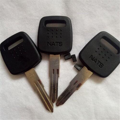 DAKATU Replacement Fob Case Shell for Nissan A32 Bluebird Transponder Key Shell NSN11 Blade