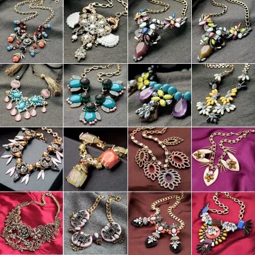 KISS ME 26 Styles Women Bib Statement Necklace 2018 Promotion Alloy Resin Acrylic Geometric Vintage Choker Necklace Women Bijoux