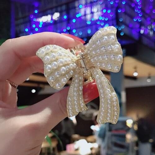 Fashion Elegant Butterfly Hairpin Hair Claws Pearl Bow Hair Clip Luxury Jewelry for Girls Women Metal Bowknot Hair Accessories