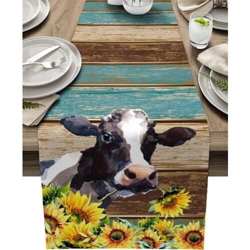 Idyllic Farm Cow Sunflower Table Runner Wedding Decor Table Cover Christmas Decoration Holiday Party Tablecloth