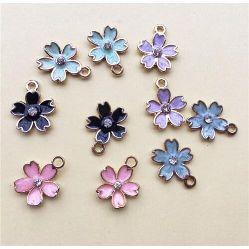 Mini Order 20PCS 14*17MM Oil Drop Alloy Jewelry Necklace Pendants Rhinestone Core Sakura Flower Metal Ornament Pendant Charm