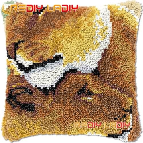 Latch Hook Cushion Lion Friendship DIY Needlepoint Kits Chunky Acrylic Yarn Arts Crocheting Lofty Pillow Case Hobby & Crafts