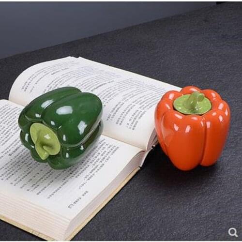 Creative Nordic ceramic green pepper crafts, home office restaurant bar desktop decoration gifts, tea cans