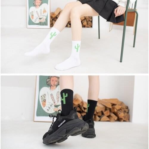 2021 New Simple Cactus Socks Women Unisex Black Withe Men Funny Fashion Harajuku Happy Kawaii Solid Color Socks Minimalist
