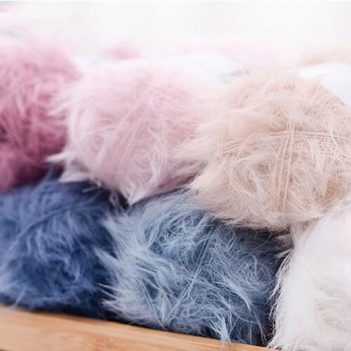 50g/ball Soft Feather Yarn for Crocheting Furry Hand Knitting Thread Coat Sweater Hat Scarf Knitting Yarn DIY Craft Thread