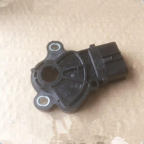 Gearbox shifting sensor Suitable for 1998Fo rdF ocu sFi es ta2010 Sensor switch Gearbox position switch Gearbox sensor switch
