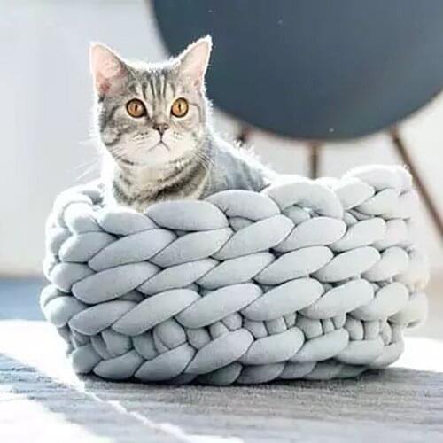 Hand-Knitted Cotton Yarn Cat Bed House Round Soft Cat Bed Winter Pet Dog Cushion Mats For Small Dogs Cats Nest Warm Puppy Kennel