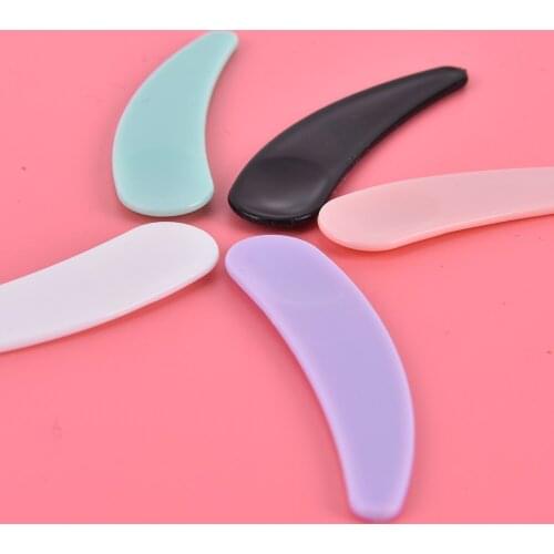30pcs Mini Disposable Cosmetic Spatula Scoop Plastic Spoon Facial Mask stick Makeup Maquillage Tools Equipment Face Beauty