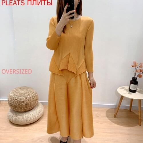 Miyake Pleated Two-piece Set Autumn New Age-reducing Fashion Pleated Skirt Set Slimming Temperament Two-piece Set Women