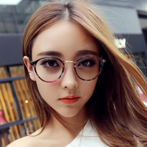 NEW 2019 Women Retro eyeglasses optical Fashion Round plain glass frames reading Glasses Oculos de grau feminino metal Rivet N97