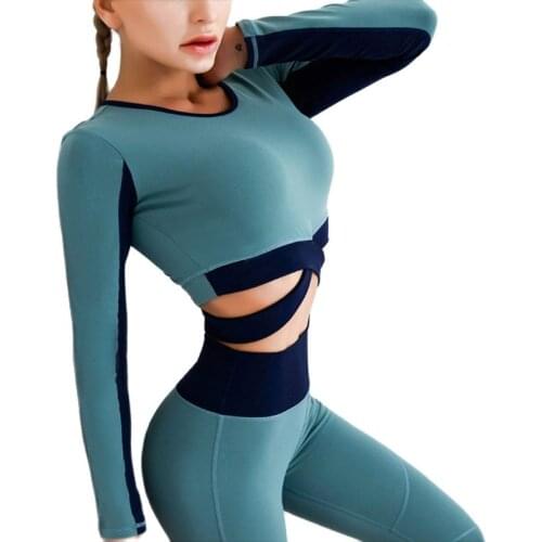 New type hollow-out beauty back shockproof collection high elasticity fitness long sleeve yoga top with chest pad Yoga tops
