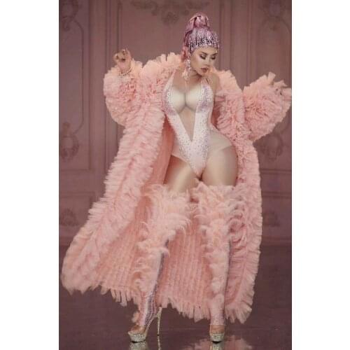 New Sexy Fashion Show Stage Wear Pink Long Cloak Rhinestones Bodysuit Feather Cover Legging Party Nightclub Outfit Dance Costume