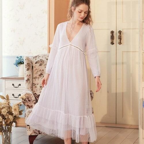 Vintage Victorian Night Dress Women Autumn Sexy Mesh Fairy Romantic Nightgowns Lace Peignoir Princess Sleepwear Long Nightwear
