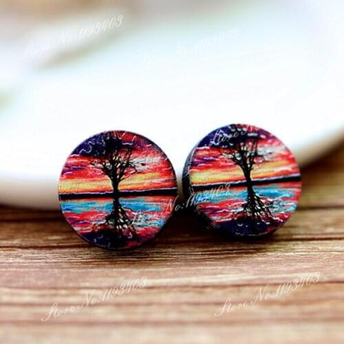 10pcs Unique 3D Tree Embossed 16mm Round Coloured Drawing pattern Laser Cut wood Cabochon DIY for Rings, Earring,Brooch,Necklace