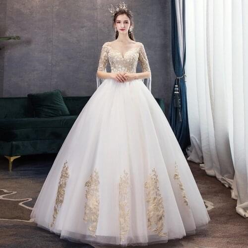 2021 New Luxury V-Neck Half Sleeve Wedding Dress Bridal Gown Lace Applique Plus Size Simple Ball Gown Robe De Mariee