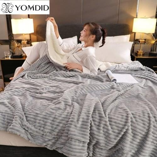 Super Warm Flannel Lamb Quilt Winter Blanket Double-sided Velvet Thickened Warm Autumn Spring Striped Bed Sheet Solid Color