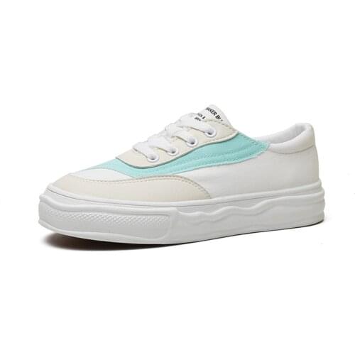 Canvas Shoes Flat Heels Outdoor Walking Shoes Non-Slip Casual Unisex Boots 2021 Fashion 35-44 Comfortable Sneakers New Stylish