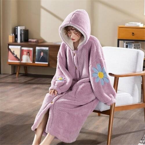 Women New Flannel Robe Embroidery Flower Kimono Gown Winter Warm Sleepwear Femme Loose Nightgown Coral Fleece Bathrobe Gown