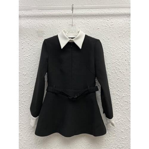 2021 Autumn dresses fashion simple black stitching dress for women