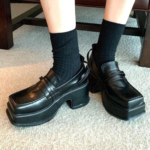 2021 Brand New Cool Black Gothic Cosplay Chunky Platform Comfy Block Heels Dropship Casual Loafers Pumps Shoes Women