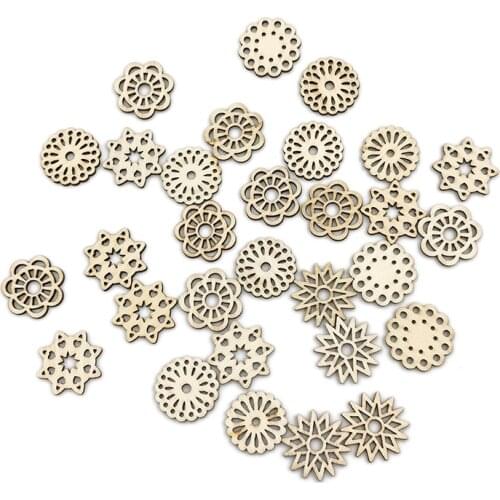 50PCS Wood Discs Slices Wooden Circle Shaped Embellishments Hanging Ornaments for Christmas Decoration Craft DIY Decoration