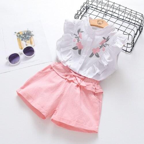 Baby girl clothes summer embroidered flower short-sleeved top and shorts two-piece cute girl suit baby girl suit baby clothes