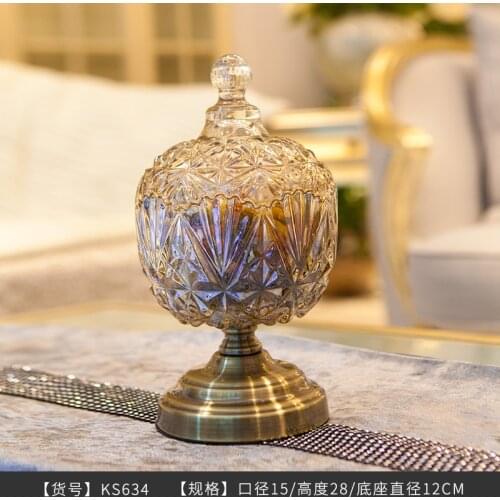 European Glass Candy Pot Modern Light Luxury Creative Tea Several Decorative Storage Tank with Lid Dried Fruit Snack Storage